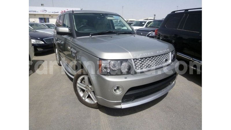 Big with watermark land rover range rover arusha import dubai 8399