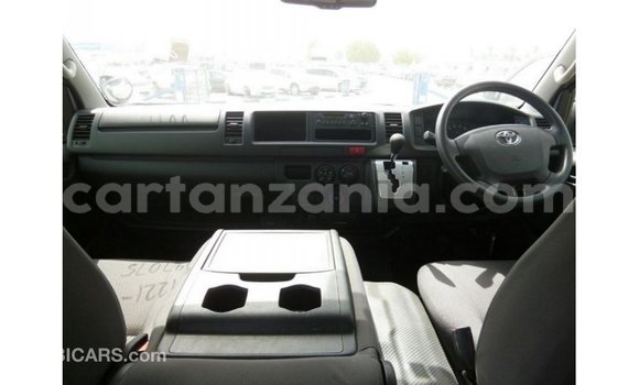 Buy Import Toyota Hiace Other Car in Import - Dubai in Arusha Buy Import Toyota Hiace Other Car in Import - Dubai in Arusha