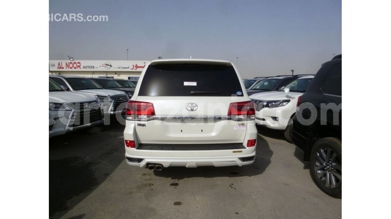 Big with watermark toyota land cruiser arusha import dubai 8405