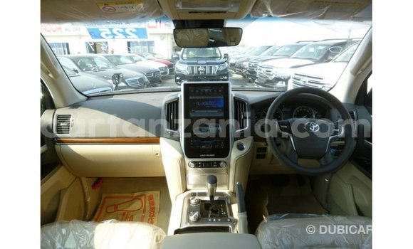 Buy Import Toyota Land Cruiser Black Car in Import - Dubai in Arusha Buy Import Toyota Land Cruiser Black Car in Import - Dubai in Arusha