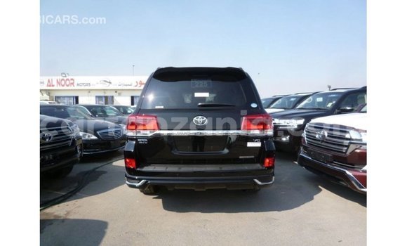 Buy Import Toyota Land Cruiser Black Car in Import - Dubai in Arusha Buy Import Toyota Land Cruiser Black Car in Import - Dubai in Arusha