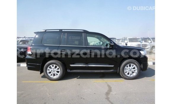 Buy Import Toyota Land Cruiser Black Car in Import - Dubai in Arusha Buy Import Toyota Land Cruiser Black Car in Import - Dubai in Arusha