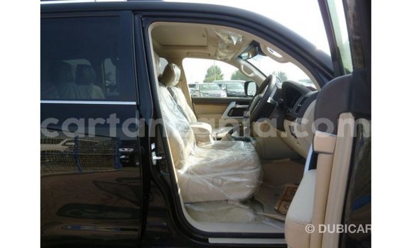 Buy Import Toyota Land Cruiser Black Car in Import - Dubai in Arusha Buy Import Toyota Land Cruiser Black Car in Import - Dubai in Arusha