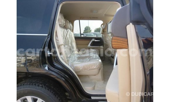 Buy Import Toyota Land Cruiser Black Car in Import - Dubai in Arusha Buy Import Toyota Land Cruiser Black Car in Import - Dubai in Arusha