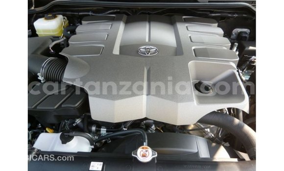 Buy Import Toyota Land Cruiser Black Car in Import - Dubai in Arusha Buy Import Toyota Land Cruiser Black Car in Import - Dubai in Arusha
