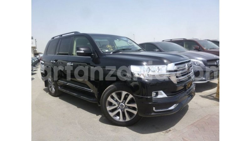 Big with watermark toyota land cruiser arusha import dubai 8408