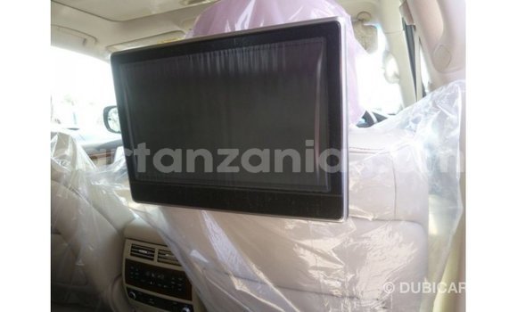 Nunua Imported Toyota Land Cruiser Nyeusi Gari ndani ya Import - Dubai nchini Arusha Nunua Imported Toyota Land Cruiser Nyeusi Gari ndani ya Import - Dubai nchini Arusha