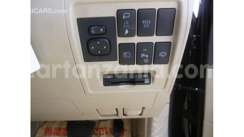 Big with watermark toyota land cruiser arusha import dubai 8408