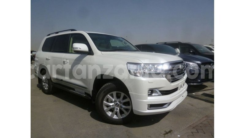 Big with watermark toyota land cruiser arusha import dubai 8410