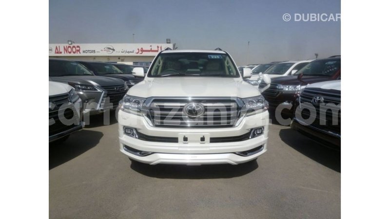 Big with watermark toyota land cruiser arusha import dubai 8410