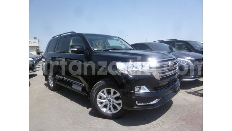 Big with watermark toyota land cruiser arusha import dubai 8411