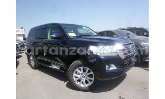 Nunua Imported Toyota Land Cruiser Bluu Gari ndani ya Import - Dubai nchini Arusha Nunua Imported Toyota Land Cruiser Bluu Gari ndani ya Import - Dubai nchini Arusha