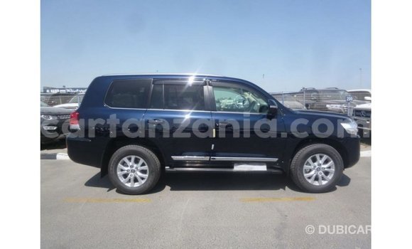 Nunua Imported Toyota Land Cruiser Bluu Gari ndani ya Import - Dubai nchini Arusha Nunua Imported Toyota Land Cruiser Bluu Gari ndani ya Import - Dubai nchini Arusha
