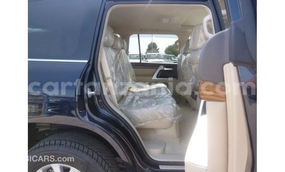Nunua Imported Toyota Land Cruiser Bluu Gari ndani ya Import - Dubai nchini Arusha Nunua Imported Toyota Land Cruiser Bluu Gari ndani ya Import - Dubai nchini Arusha