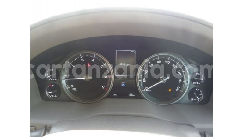 Big with watermark toyota land cruiser arusha import dubai 8412