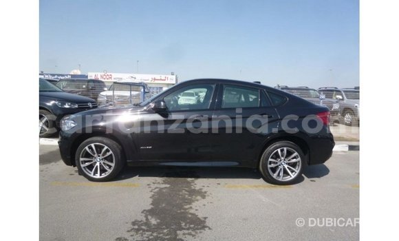 Nunua Imported BMW X6 Nyeusi Gari ndani ya Import - Dubai nchini Arusha Nunua Imported BMW X6 Nyeusi Gari ndani ya Import - Dubai nchini Arusha