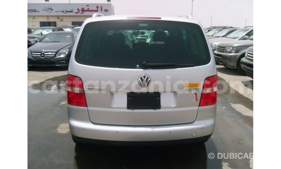 Nunua Imported Volkswagen Touran Nyingine Gari ndani ya Import - Dubai nchini Arusha Nunua Imported Volkswagen Touran Nyingine Gari ndani ya Import - Dubai nchini Arusha