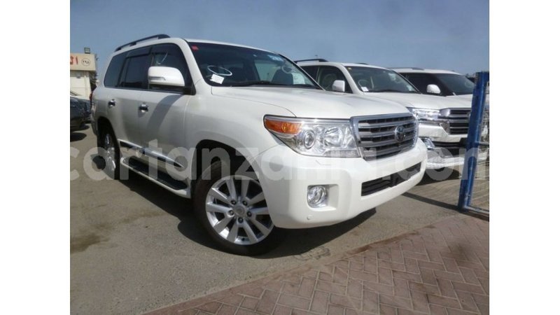 Big with watermark toyota land cruiser arusha import dubai 8418