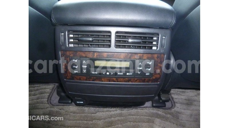 Big with watermark toyota land cruiser arusha import dubai 8418