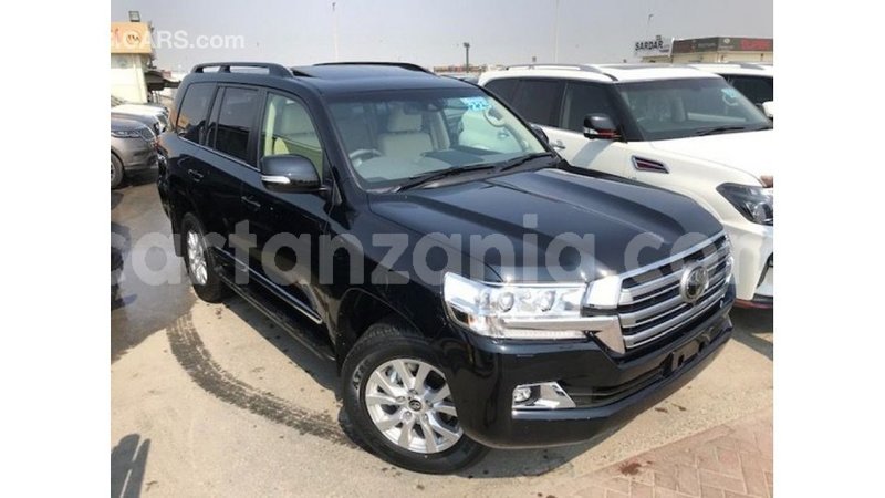 Big with watermark toyota land cruiser arusha import dubai 8420