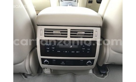 Buy Import Toyota Land Cruiser Black Car in Import - Dubai in Arusha Buy Import Toyota Land Cruiser Black Car in Import - Dubai in Arusha