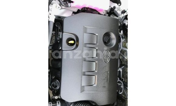 Nunua Imported Toyota 4Runner Nyeupe Gari ndani ya Import - Dubai nchini Arusha Nunua Imported Toyota 4Runner Nyeupe Gari ndani ya Import - Dubai nchini Arusha