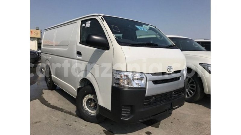 Big with watermark toyota hiace arusha import dubai 8423