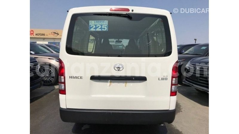 Big with watermark toyota hiace arusha import dubai 8423