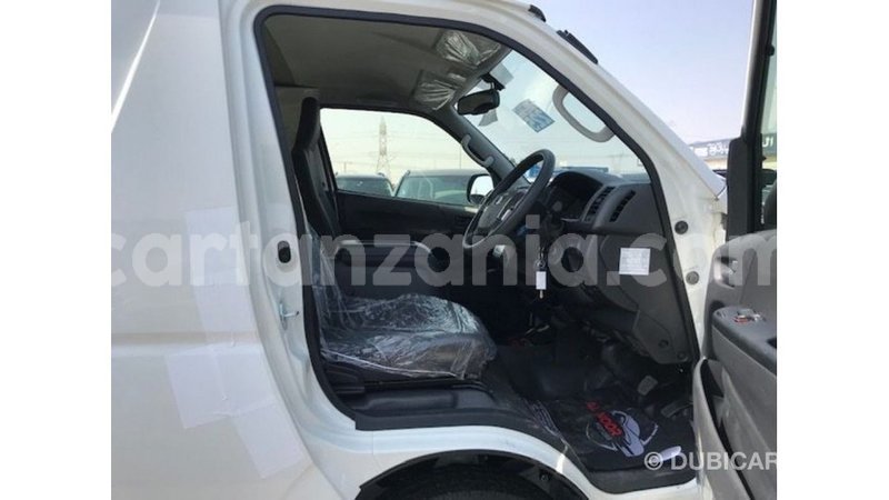 Big with watermark toyota hiace arusha import dubai 8423