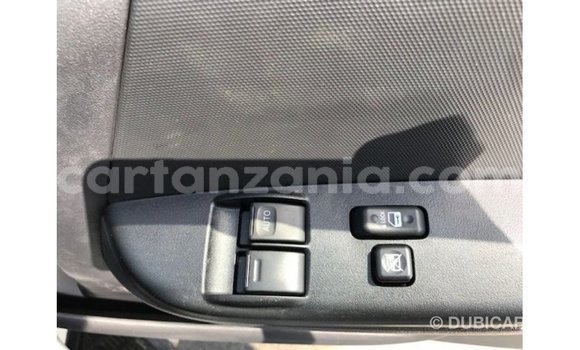 Nunua Imported Toyota Hiace Nyeupe Gari ndani ya Import - Dubai nchini Arusha Nunua Imported Toyota Hiace Nyeupe Gari ndani ya Import - Dubai nchini Arusha