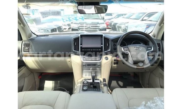 Buy Import Toyota Land Cruiser Black Car in Import - Dubai in Arusha Buy Import Toyota Land Cruiser Black Car in Import - Dubai in Arusha