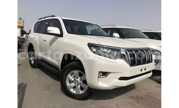 Nunua Imported Toyota Prado Nyeupe Gari ndani ya Import - Dubai nchini Arusha Nunua Imported Toyota Prado Nyeupe Gari ndani ya Import - Dubai nchini Arusha