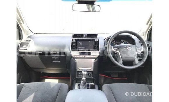 Nunua Imported Toyota Prado Nyeupe Gari ndani ya Import - Dubai nchini Arusha Nunua Imported Toyota Prado Nyeupe Gari ndani ya Import - Dubai nchini Arusha