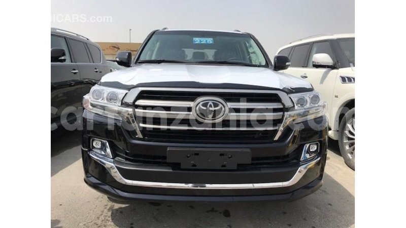 Big with watermark toyota land cruiser arusha import dubai 8428