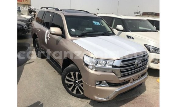 Buy Import Toyota Land Cruiser Other Car in Import - Dubai in Arusha Buy Import Toyota Land Cruiser Other Car in Import - Dubai in Arusha