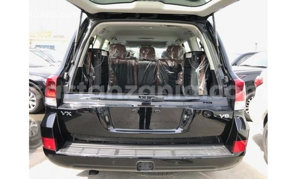 Nunua Imported Toyota Land Cruiser Nyeusi Gari ndani ya Import - Dubai nchini Arusha Nunua Imported Toyota Land Cruiser Nyeusi Gari ndani ya Import - Dubai nchini Arusha