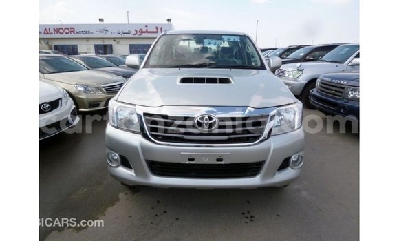 Nunua Imported Toyota Hilux Nyingine Gari ndani ya Import - Dubai nchini Arusha Nunua Imported Toyota Hilux Nyingine Gari ndani ya Import - Dubai nchini Arusha