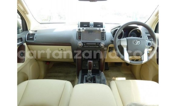 Nunua Imported Toyota Prado Nyeusi Gari ndani ya Import - Dubai nchini Arusha Nunua Imported Toyota Prado Nyeusi Gari ndani ya Import - Dubai nchini Arusha
