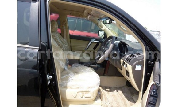 Nunua Imported Toyota Prado Nyeusi Gari ndani ya Import - Dubai nchini Arusha Nunua Imported Toyota Prado Nyeusi Gari ndani ya Import - Dubai nchini Arusha