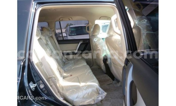Nunua Imported Toyota Prado Bluu Gari ndani ya Import - Dubai nchini Arusha Nunua Imported Toyota Prado Bluu Gari ndani ya Import - Dubai nchini Arusha
