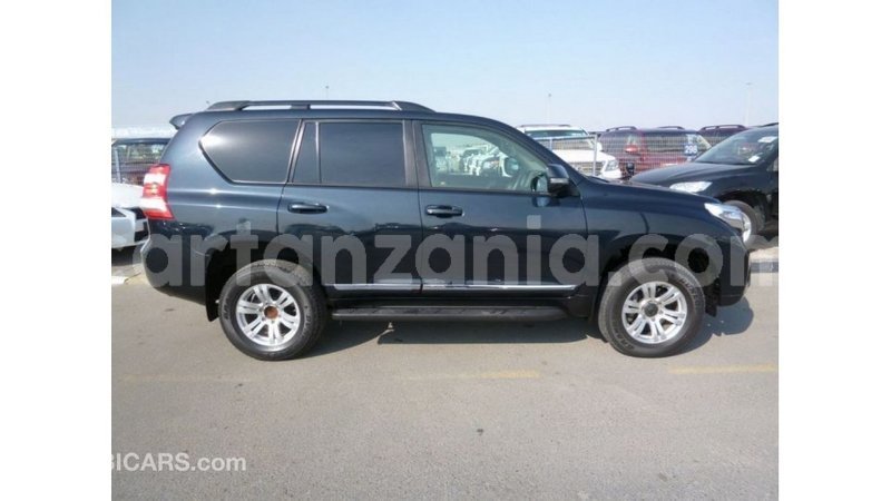 Big with watermark toyota prado arusha import dubai 8446