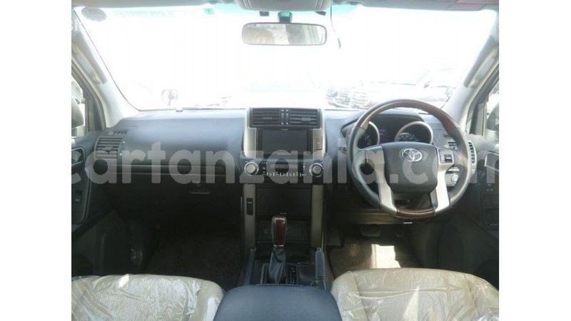 Big with watermark toyota prado arusha import dubai 8447