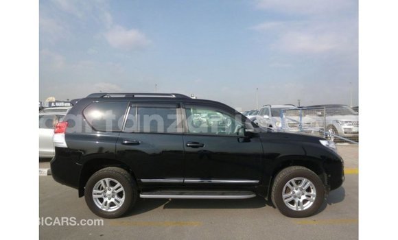 Nunua Imported Toyota Prado Nyeusi Gari ndani ya Import - Dubai nchini Arusha Nunua Imported Toyota Prado Nyeusi Gari ndani ya Import - Dubai nchini Arusha