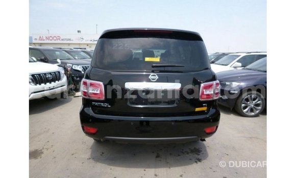 Nunua Imported Nissan Patrol Nyeusi Gari ndani ya Import - Dubai nchini Arusha Nunua Imported Nissan Patrol Nyeusi Gari ndani ya Import - Dubai nchini Arusha