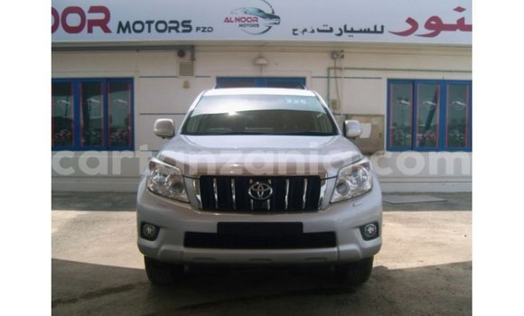 Nunua Imported Toyota Prado Nyingine Gari ndani ya Import - Dubai nchini Arusha Nunua Imported Toyota Prado Nyingine Gari ndani ya Import - Dubai nchini Arusha