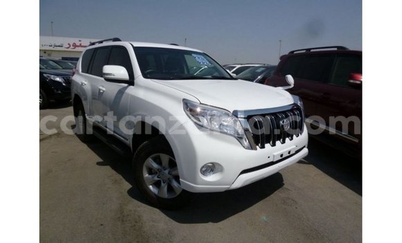 Buy Import Toyota Prado White Car in Import - Dubai in Arusha Buy Import Toyota Prado White Car in Import - Dubai in Arusha