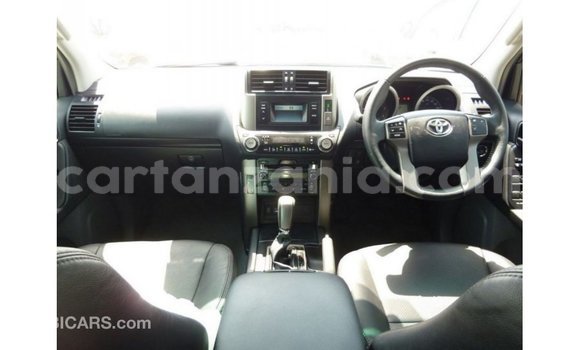 Buy Import Toyota Prado White Car in Import - Dubai in Arusha Buy Import Toyota Prado White Car in Import - Dubai in Arusha