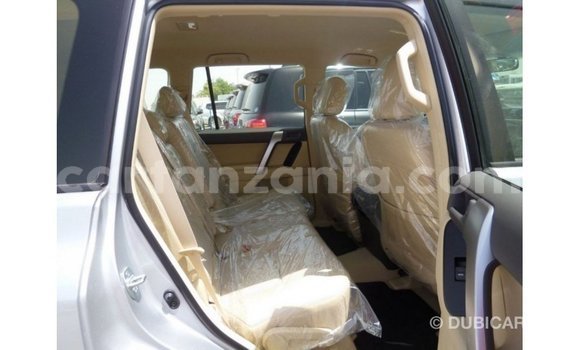 Nunua Imported Toyota Prado Nyingine Gari ndani ya Import - Dubai nchini Arusha Nunua Imported Toyota Prado Nyingine Gari ndani ya Import - Dubai nchini Arusha