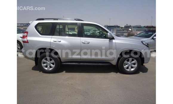 Nunua Imported Toyota Prado Nyingine Gari ndani ya Import - Dubai nchini Arusha Nunua Imported Toyota Prado Nyingine Gari ndani ya Import - Dubai nchini Arusha
