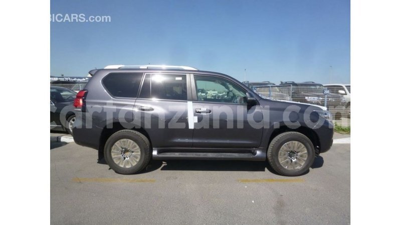 Big with watermark toyota prado arusha import dubai 8462